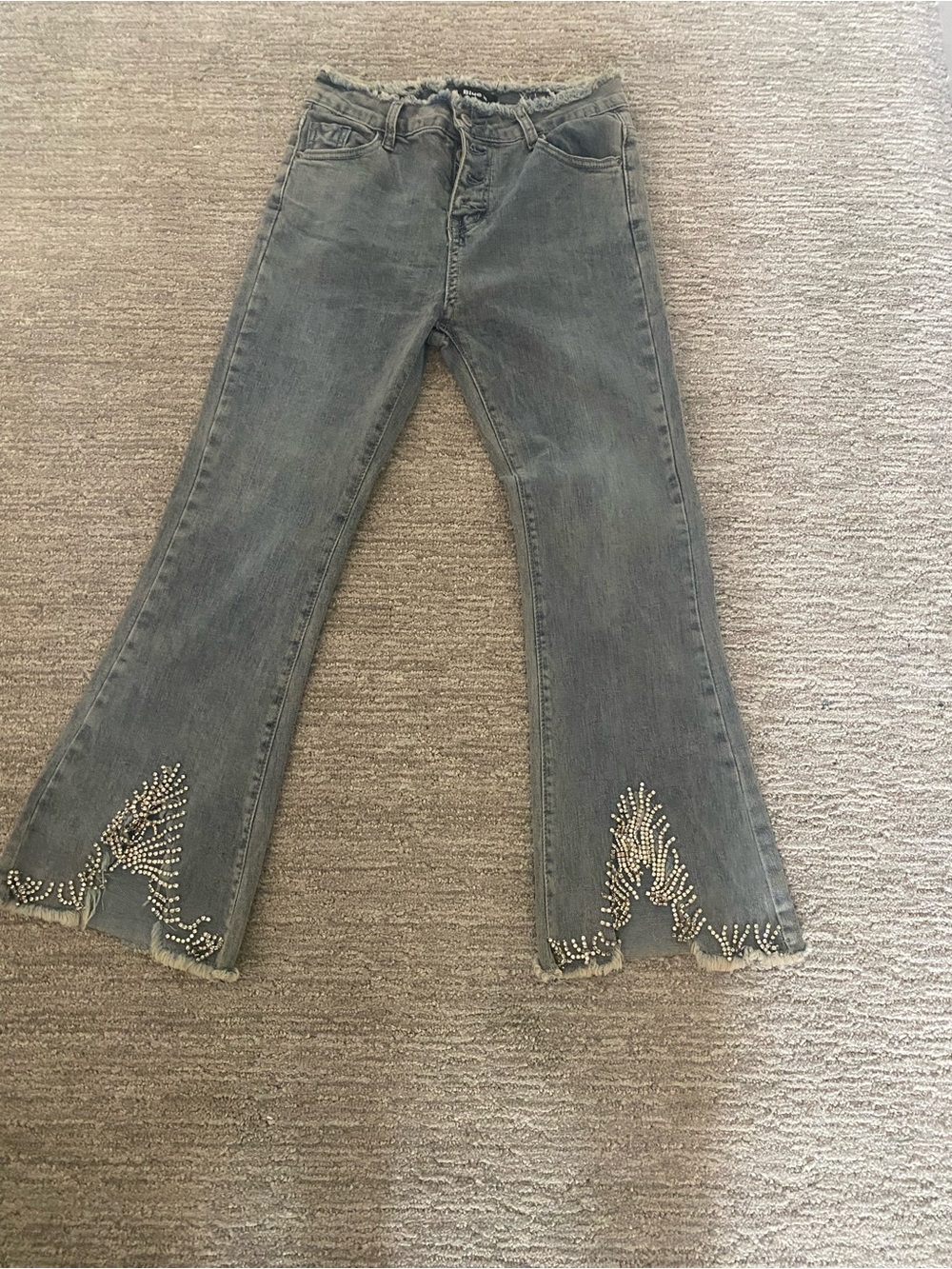 Frayed Waist Gray Cropped Flare Jeans